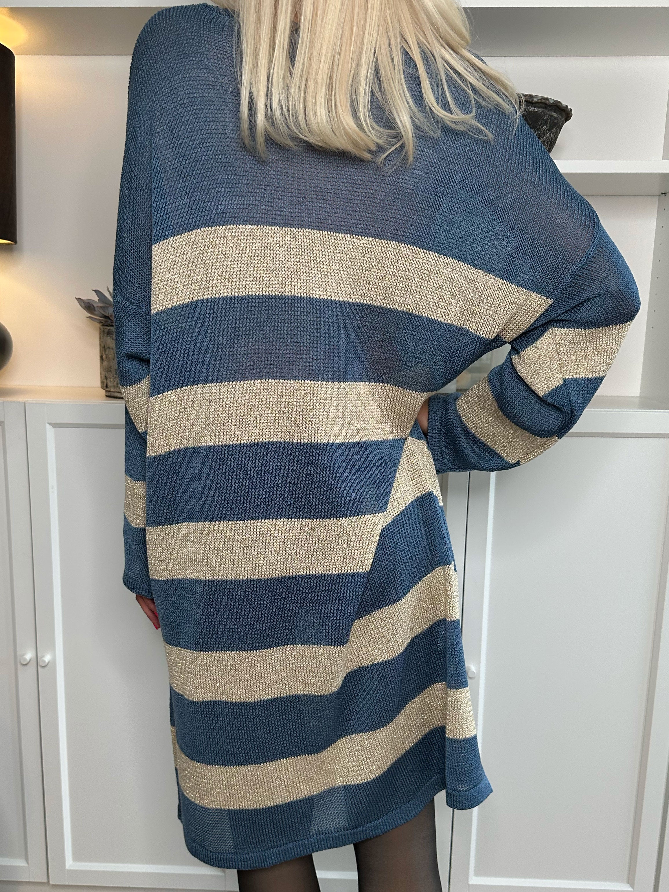 Dima Dress - Strikkjole i viskose med guld striber og v-hals